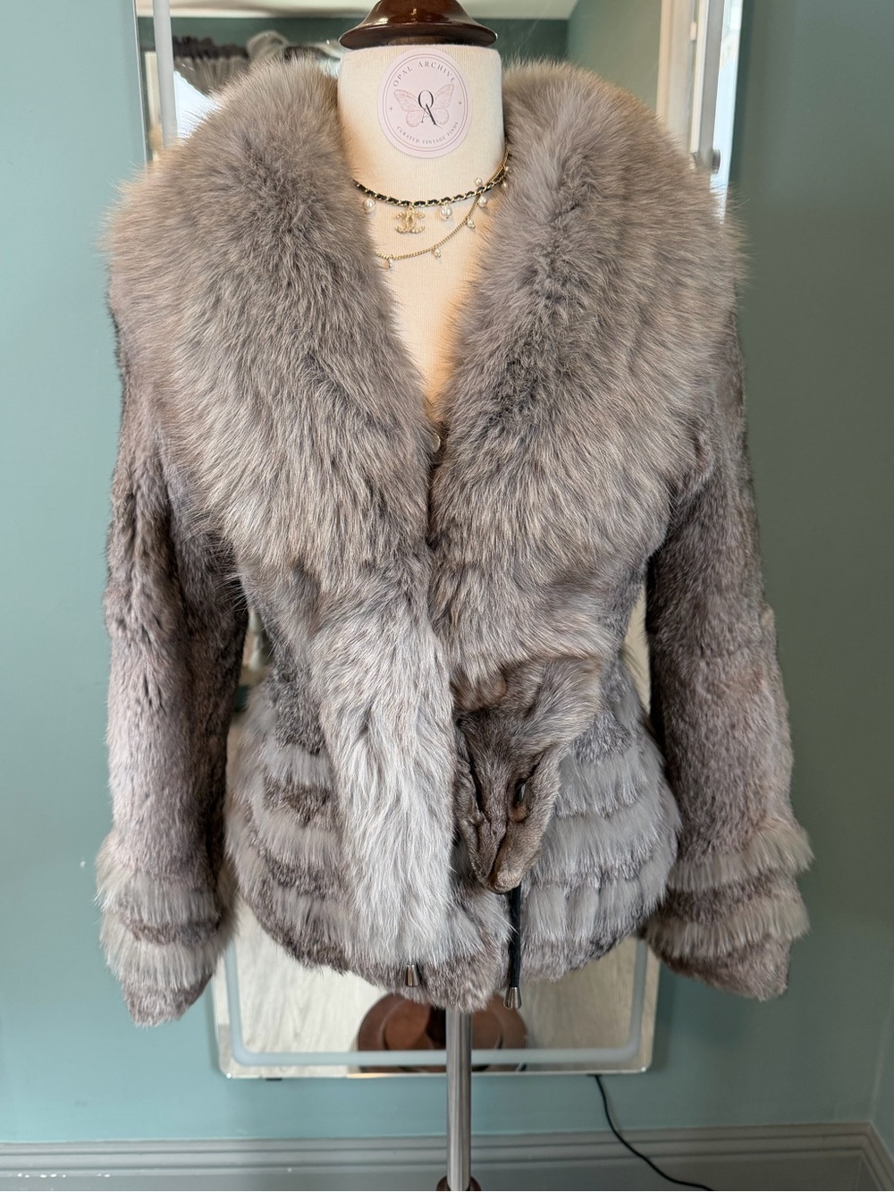 Vintage Hong Kong Fox Fur Collar Rabbit Fur Jacket Y2K XS/S